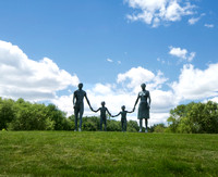 Chippewassee Park Tridge Family Statue