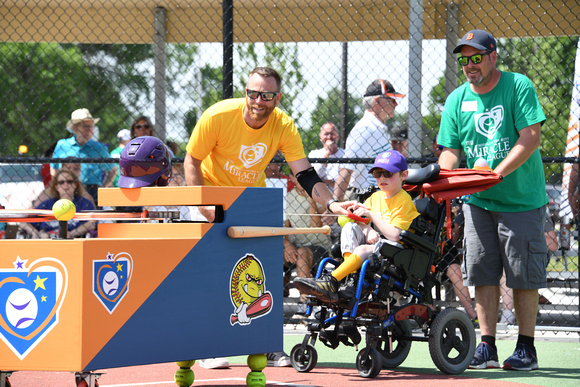 Miracle Field Barrier Free Ball Diamond Batter Assist